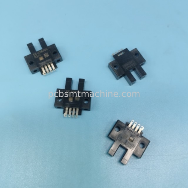 EE-SX670A Slot-Type Photomicrosensor With Dark-ON/Light-ON Selectable Connector Type